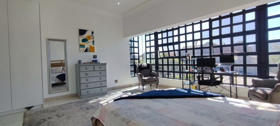 4 Bedroom Property for Sale in Eldoraigne Gauteng