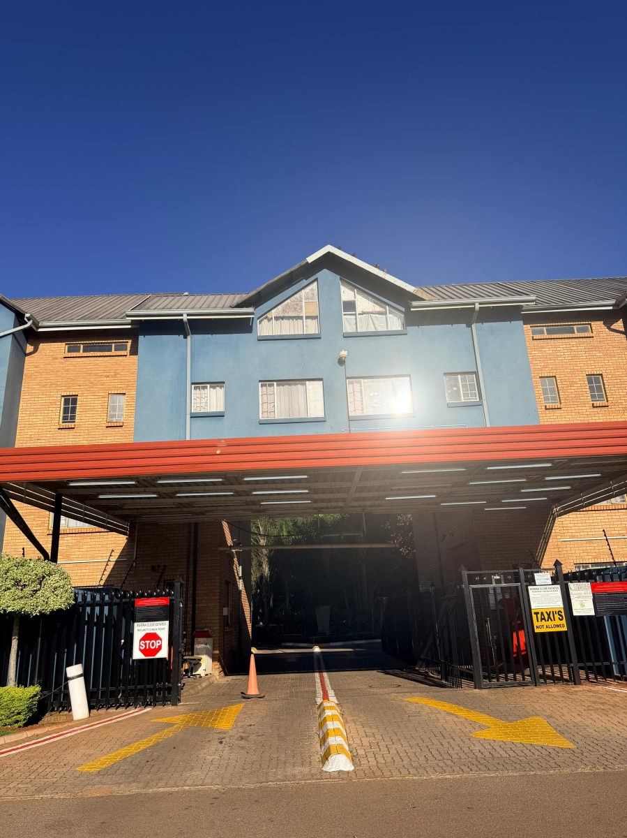 1 Bedroom Property for Sale in Riviera Gauteng
