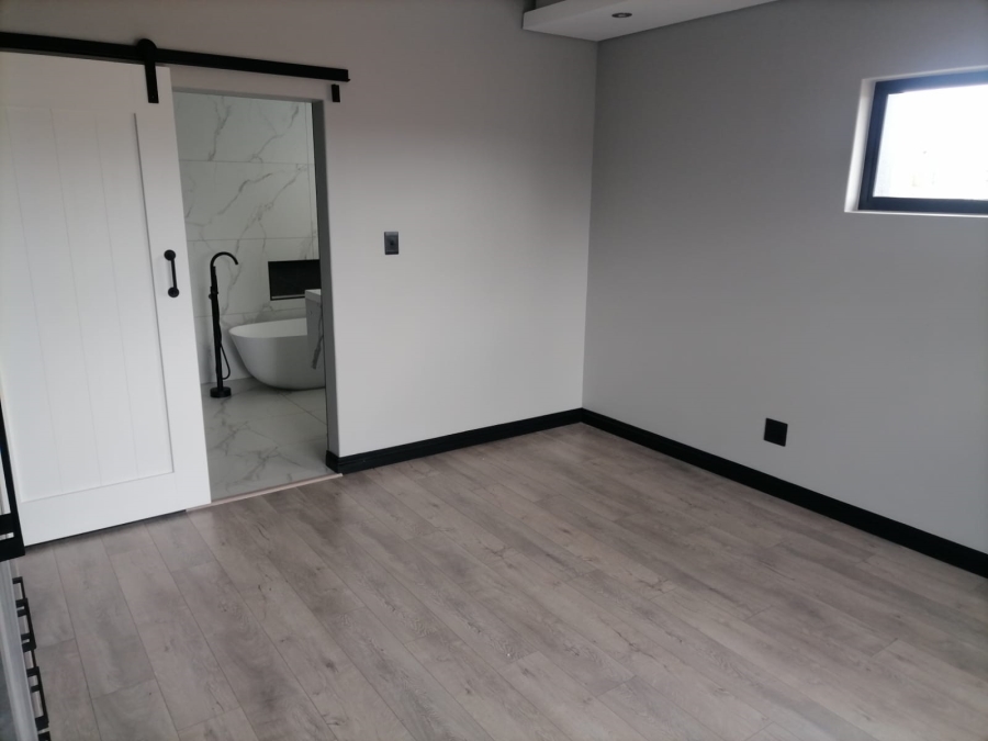 3 Bedroom Property for Sale in Raslouw Gauteng
