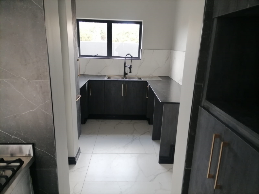 3 Bedroom Property for Sale in Raslouw Gauteng