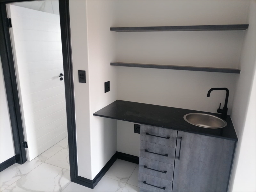 3 Bedroom Property for Sale in Raslouw Gauteng