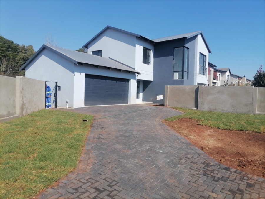 3 Bedroom Property for Sale in Raslouw Gauteng