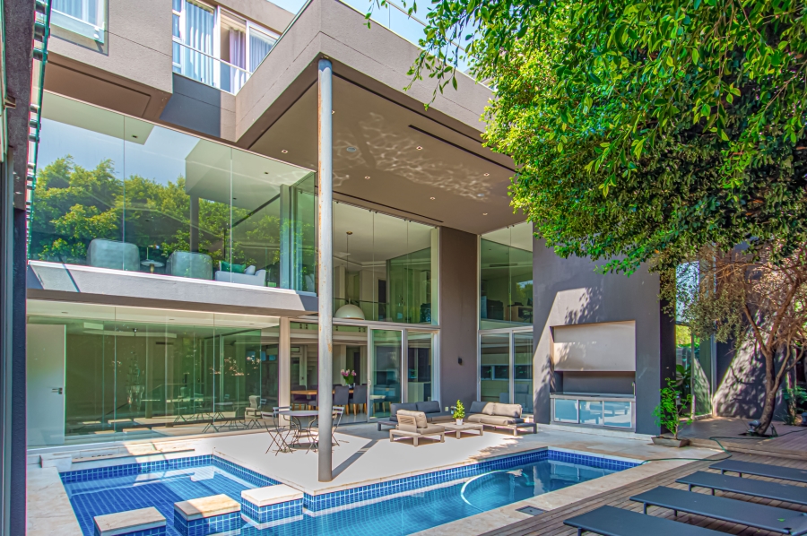 5 Bedroom Property for Sale in Bedfordview Gauteng
