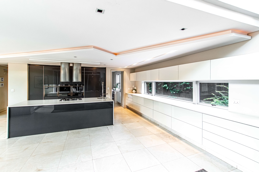 5 Bedroom Property for Sale in Bedfordview Gauteng