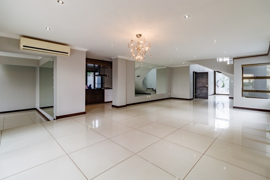 6 Bedroom Property for Sale in Midlands Estate Gauteng