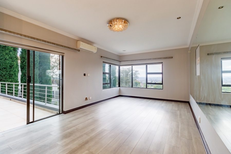 6 Bedroom Property for Sale in Midlands Estate Gauteng
