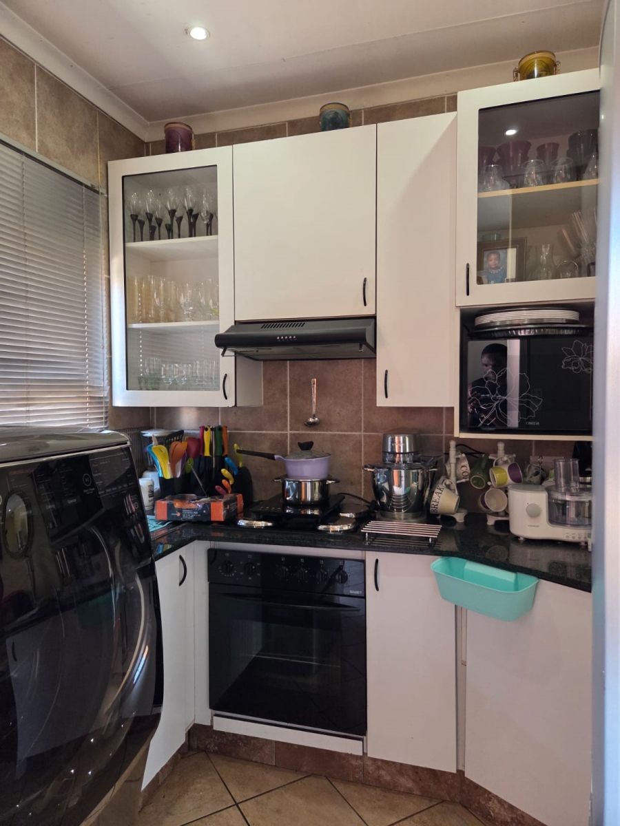 2 Bedroom Property for Sale in Naturena Gauteng