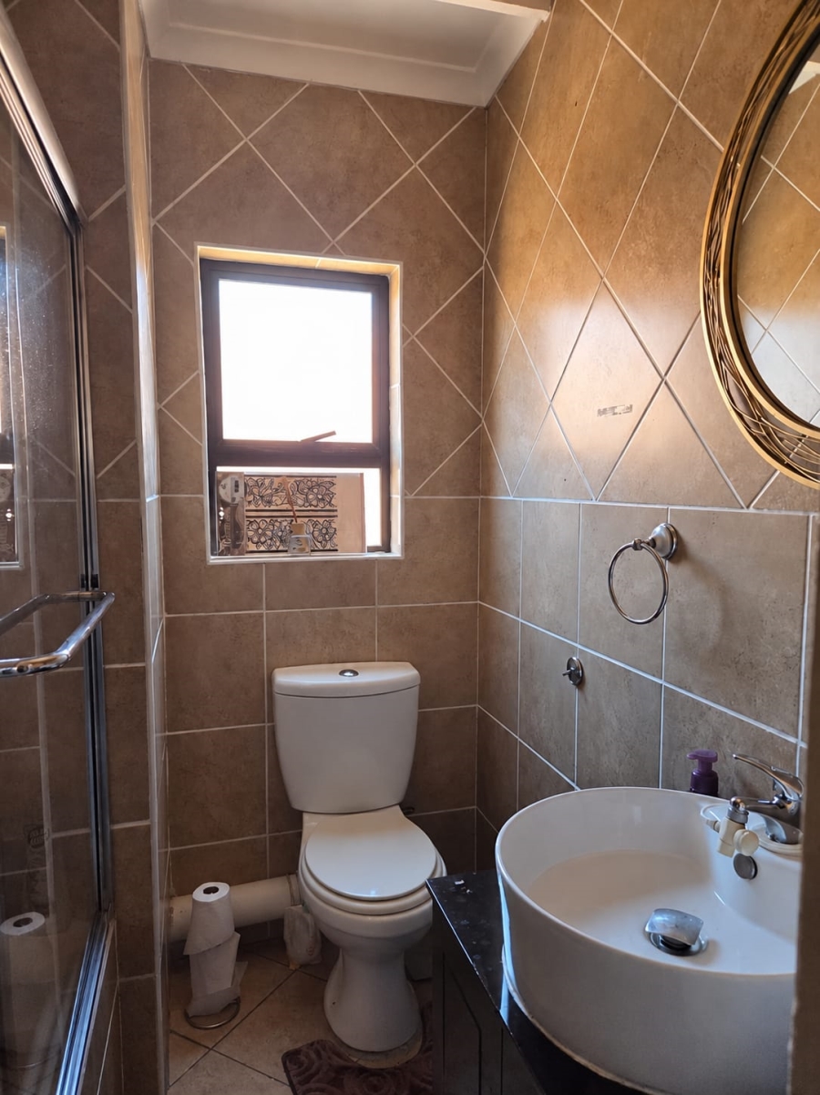 2 Bedroom Property for Sale in Naturena Gauteng