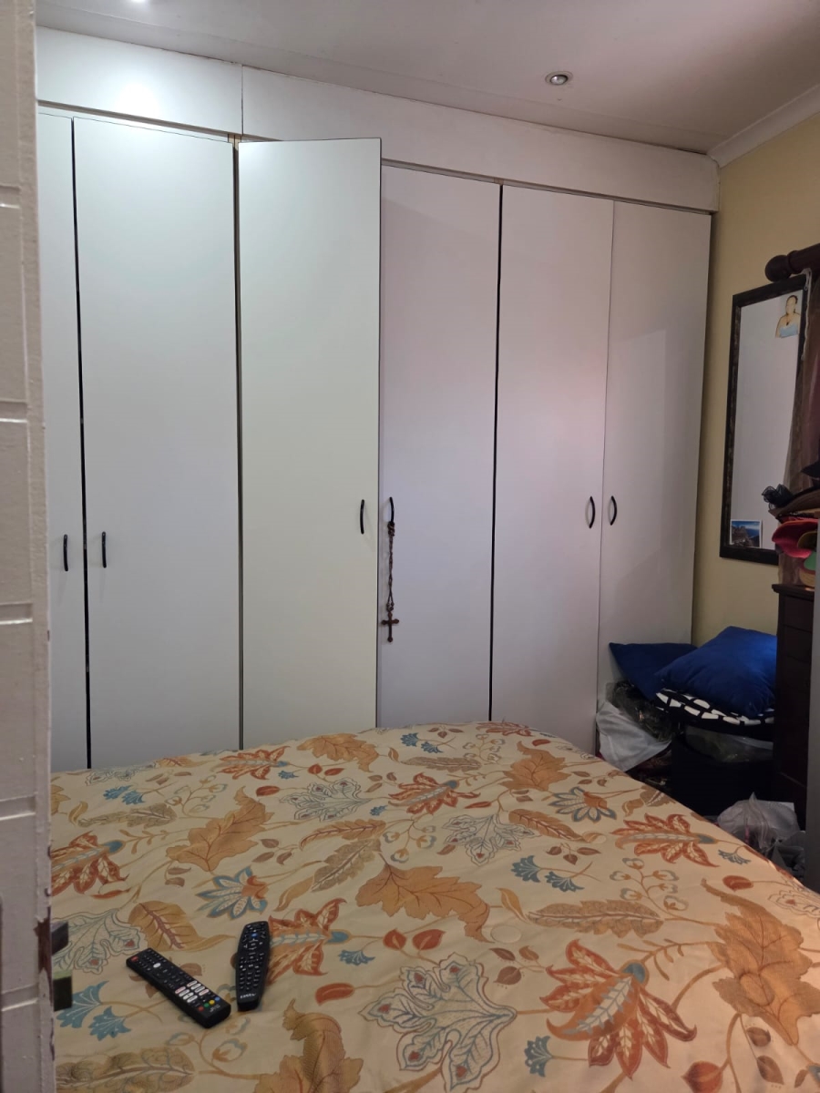 2 Bedroom Property for Sale in Naturena Gauteng