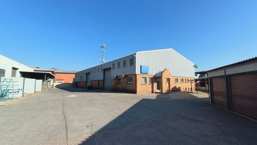 To Let Commercial Property for Rent in Hennopspark Gauteng