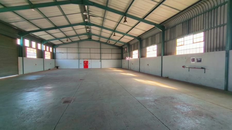 To Let Commercial Property for Rent in Hennopspark Gauteng