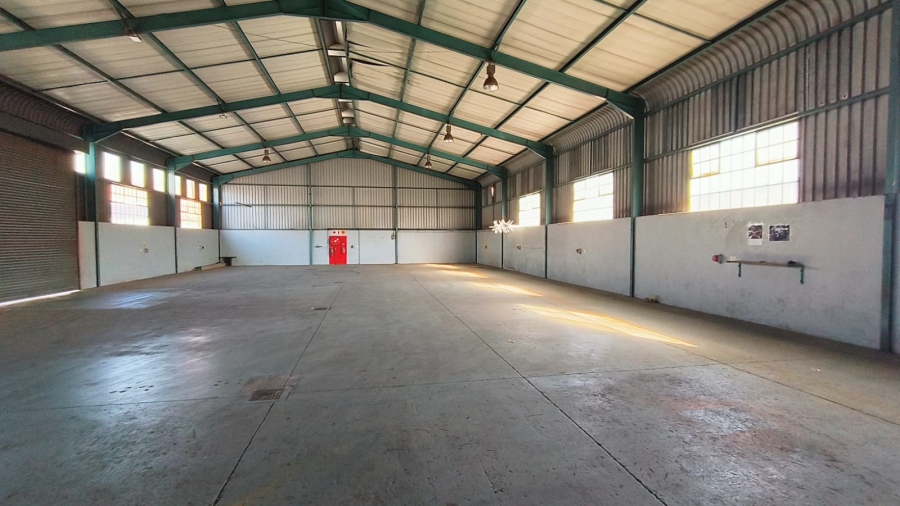 To Let Commercial Property for Rent in Hennopspark Gauteng