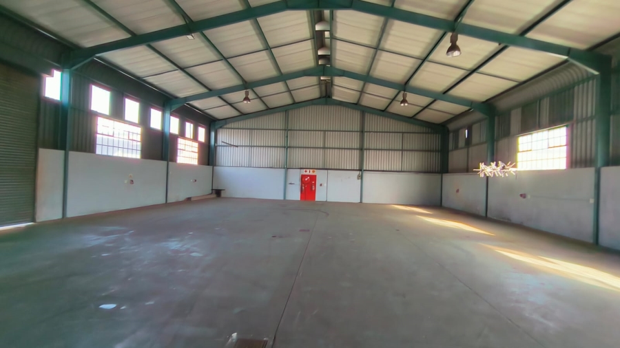 To Let Commercial Property for Rent in Hennopspark Gauteng