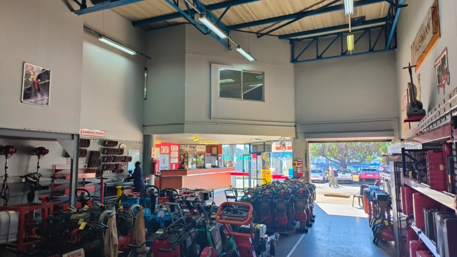 To Let Commercial Property for Rent in Hennopspark Gauteng