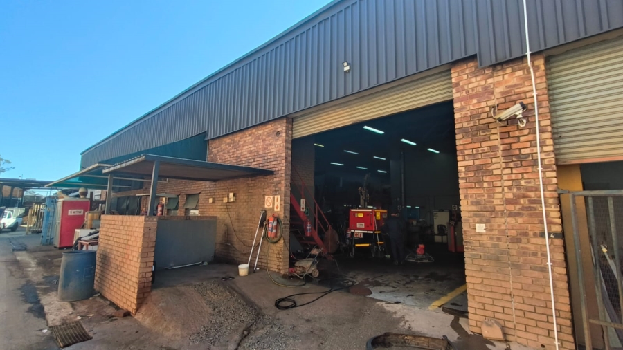 To Let Commercial Property for Rent in Hennopspark Gauteng
