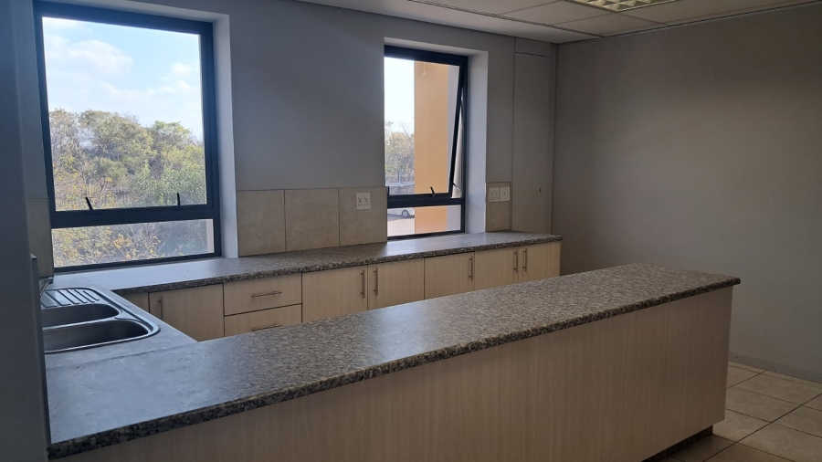 To Let Commercial Property for Rent in Southdowns Estate Gauteng