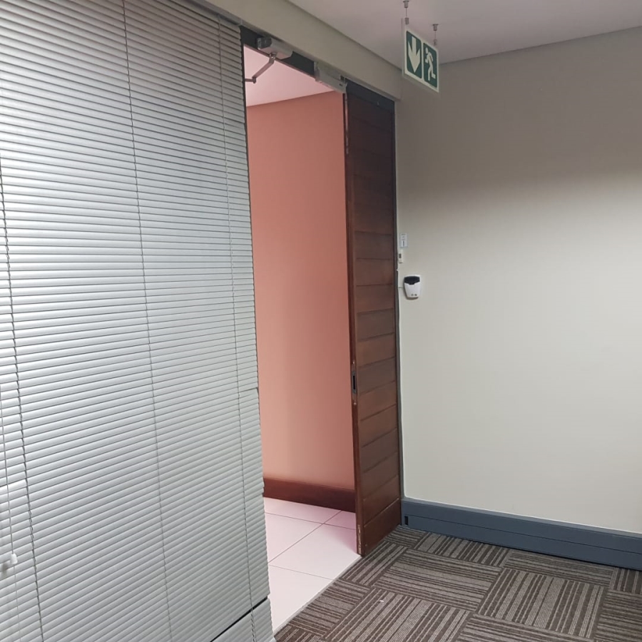 To Let Commercial Property for Rent in Southdowns Estate Gauteng