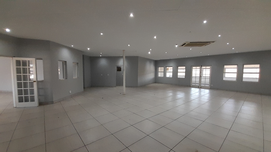 To Let Commercial Property for Rent in Faerie Glen Gauteng