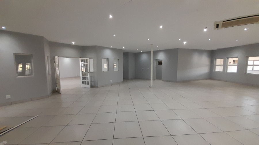 To Let Commercial Property for Rent in Faerie Glen Gauteng