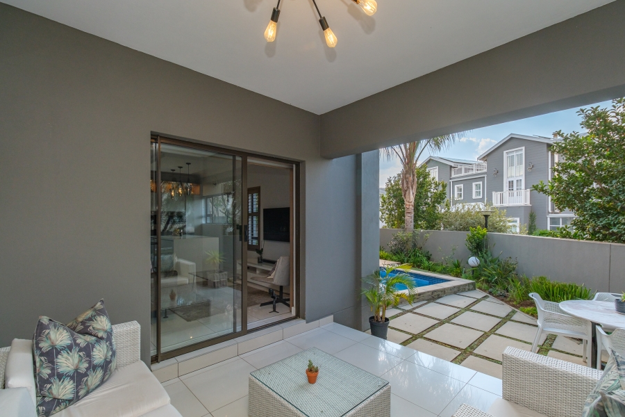 5 Bedroom Property for Sale in Beverley Gauteng