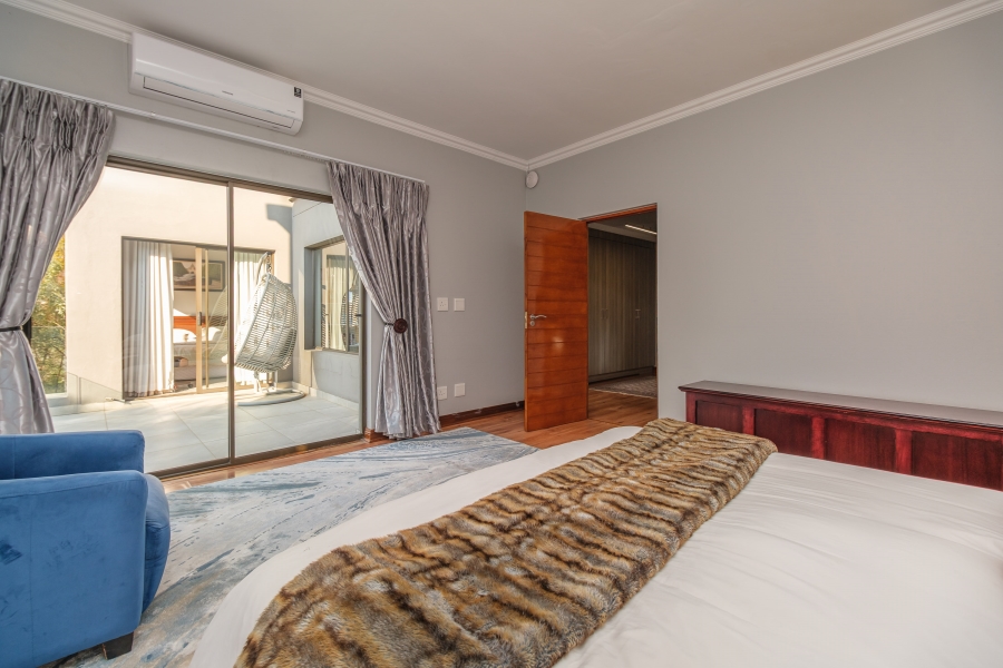 5 Bedroom Property for Sale in Beverley Gauteng