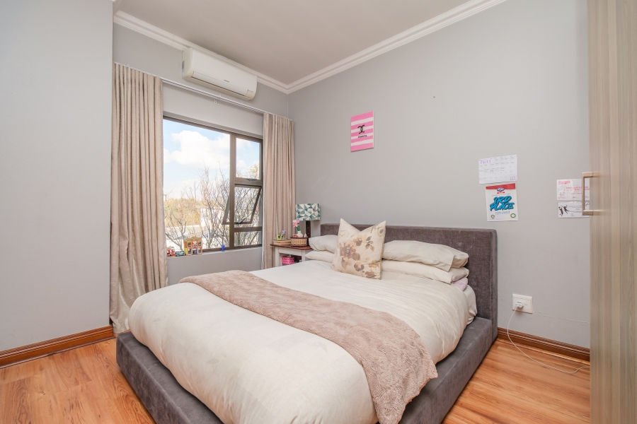 5 Bedroom Property for Sale in Beverley Gauteng