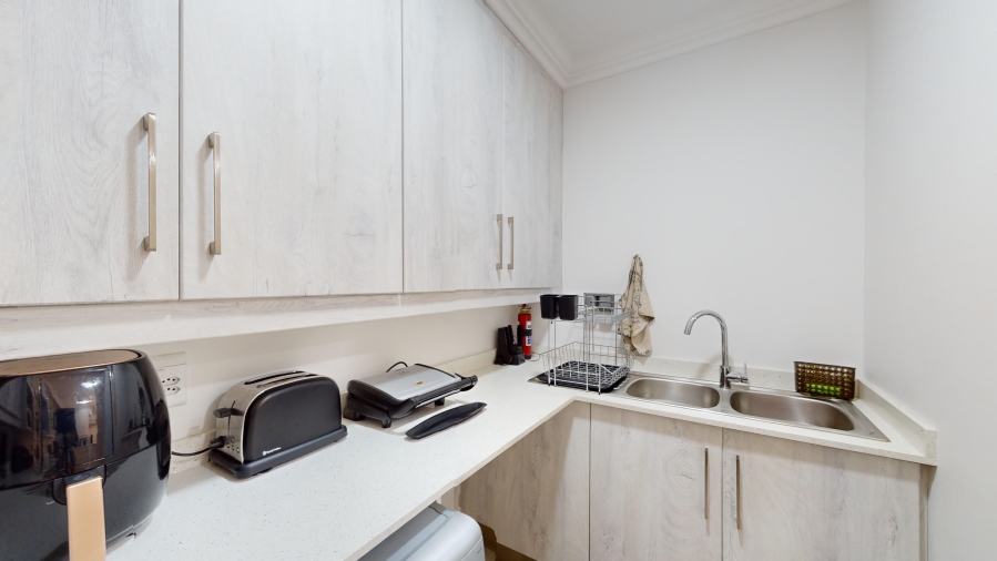 3 Bedroom Property for Sale in Bartlett Gauteng