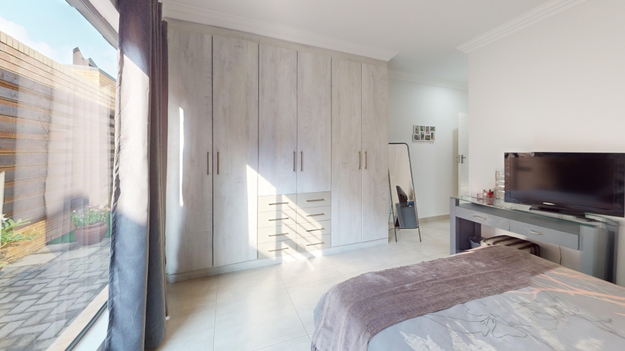 3 Bedroom Property for Sale in Bartlett Gauteng
