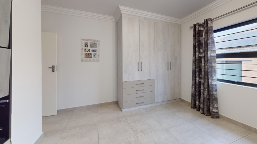 3 Bedroom Property for Sale in Bartlett Gauteng
