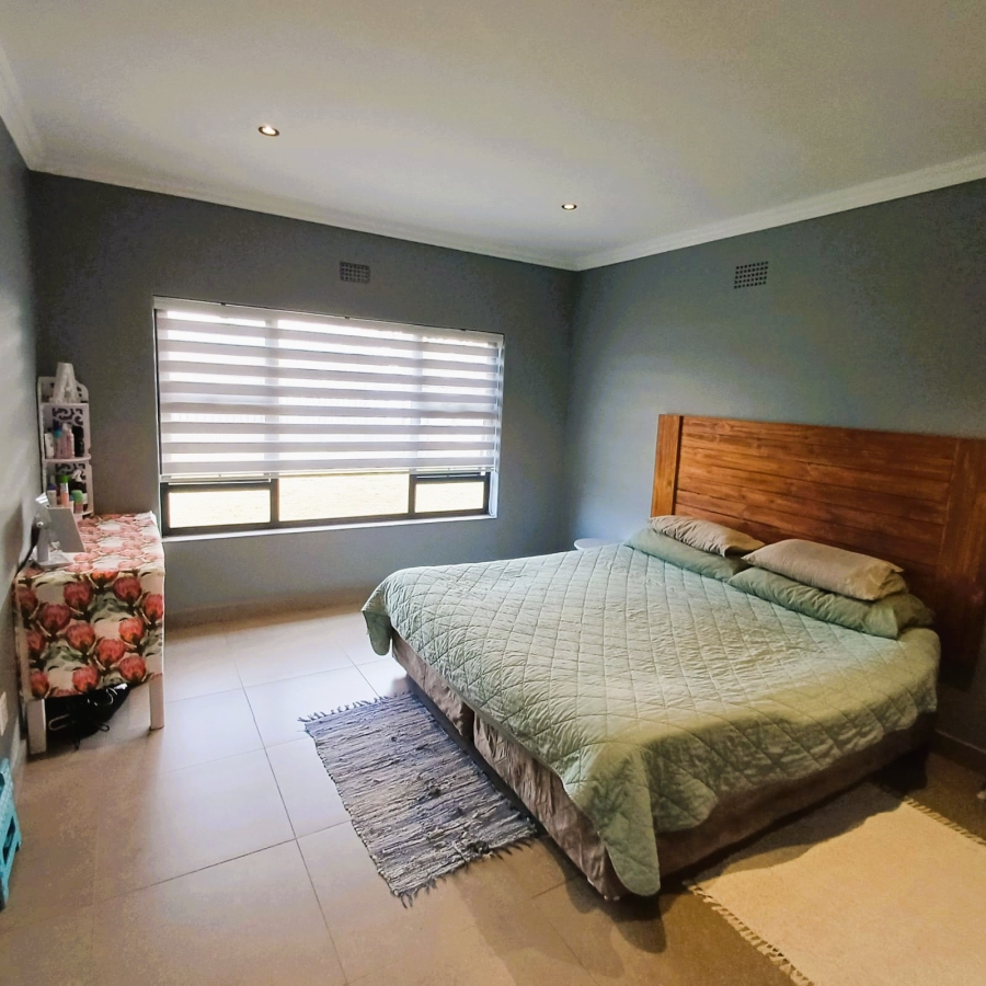 3 Bedroom Property for Sale in Meyerton Central Gauteng