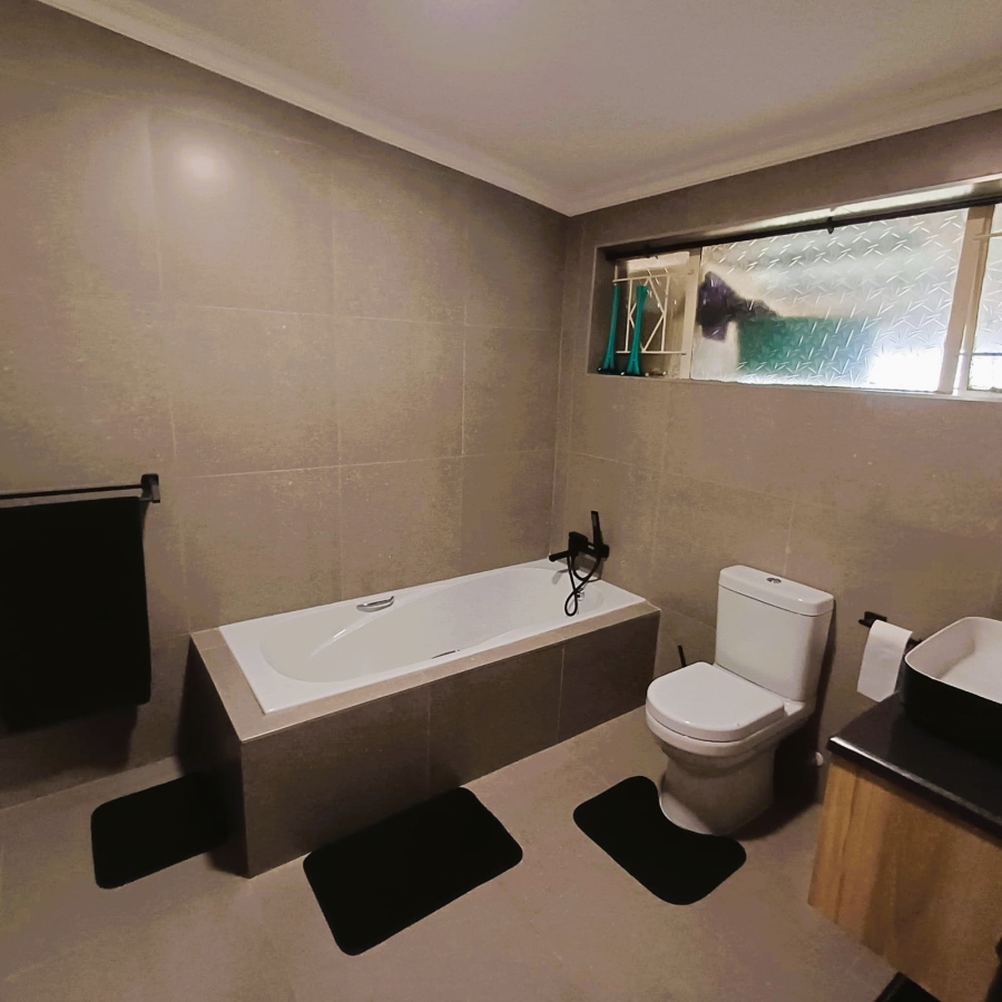 3 Bedroom Property for Sale in Meyerton Central Gauteng