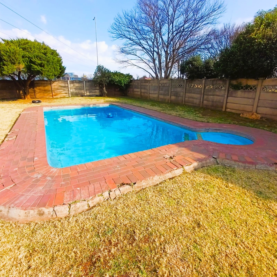 3 Bedroom Property for Sale in Meyerton Central Gauteng