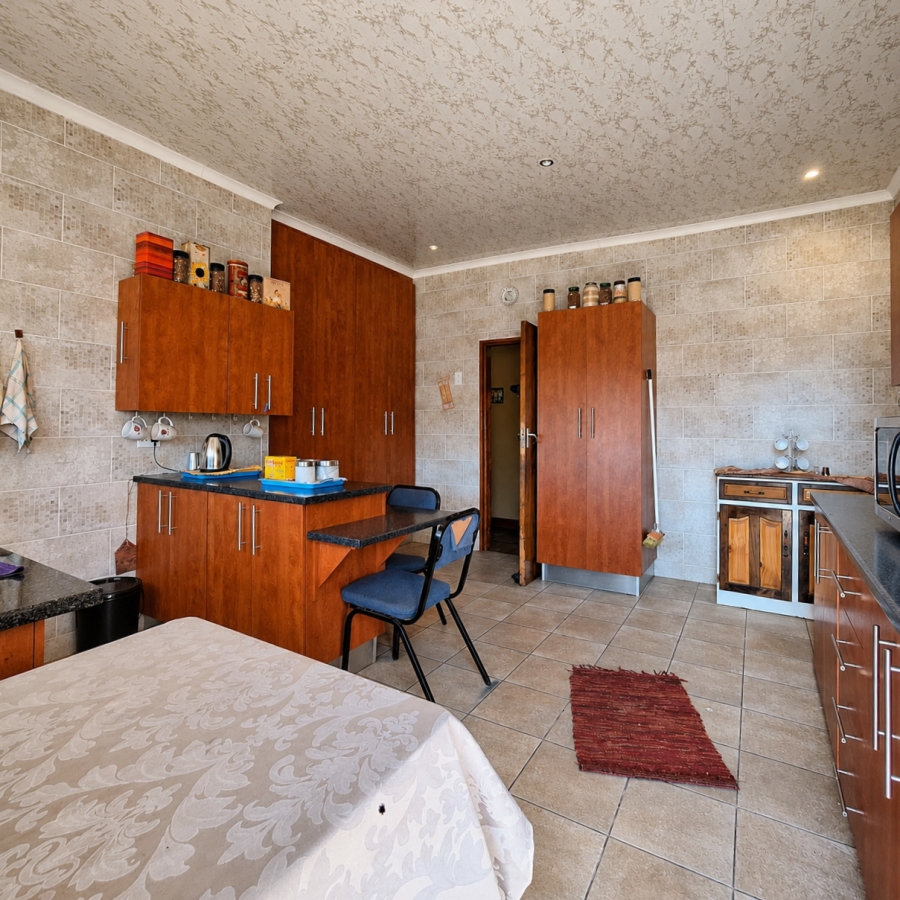 3 Bedroom Property for Sale in Rensburg Gauteng