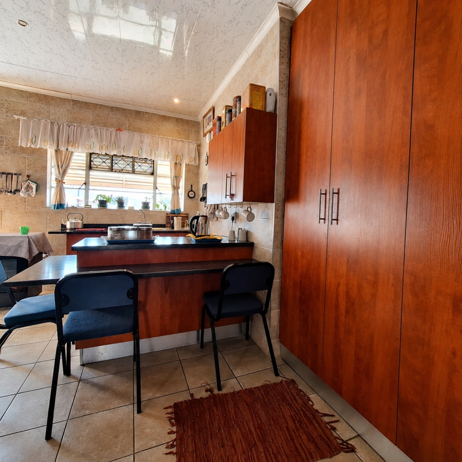 3 Bedroom Property for Sale in Rensburg Gauteng
