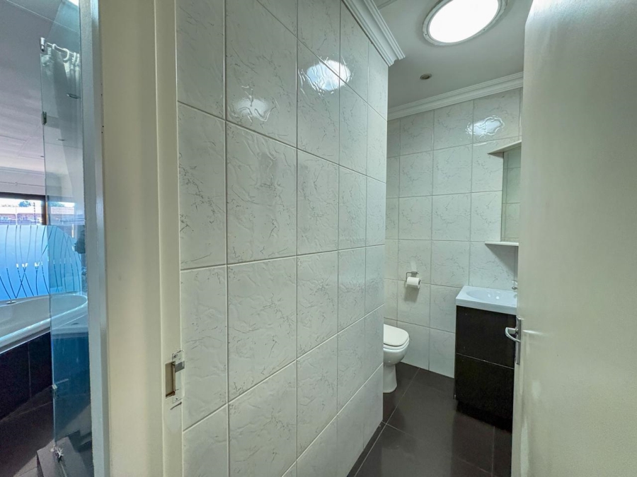 2 Bedroom Property for Sale in Sunward Park Gauteng