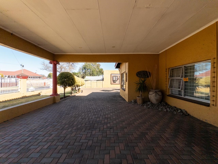 3 Bedroom Property for Sale in Brakpan Central Gauteng