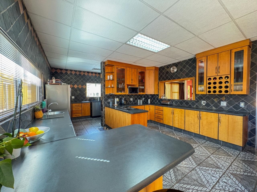 3 Bedroom Property for Sale in Brakpan Central Gauteng