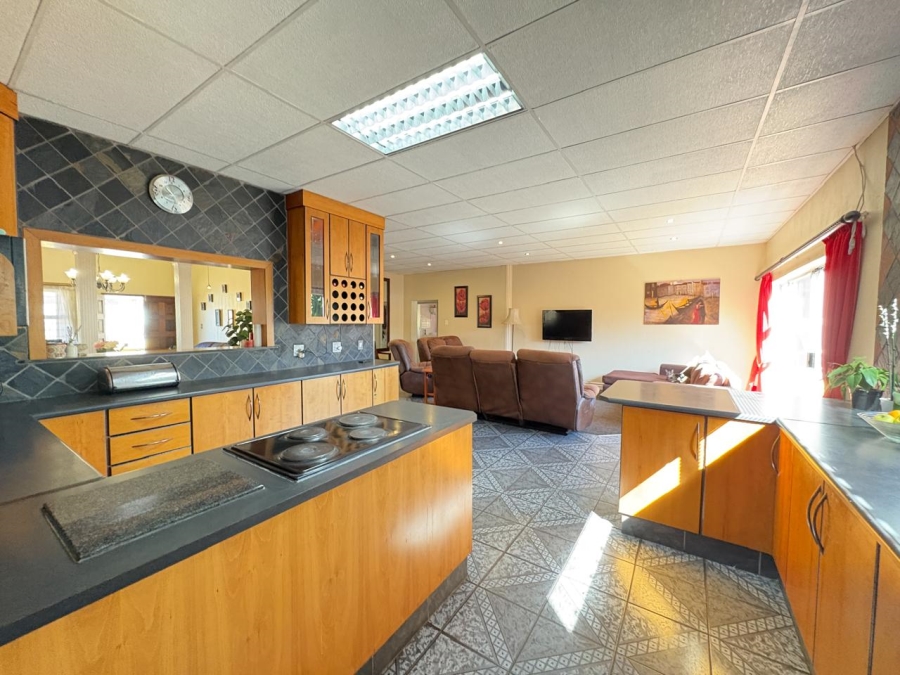 3 Bedroom Property for Sale in Brakpan Central Gauteng