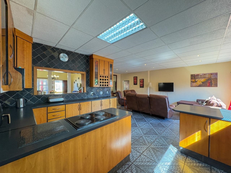 3 Bedroom Property for Sale in Brakpan Central Gauteng