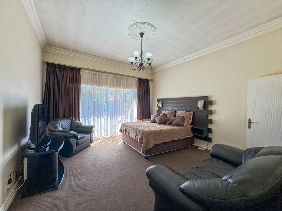 3 Bedroom Property for Sale in Brakpan Central Gauteng
