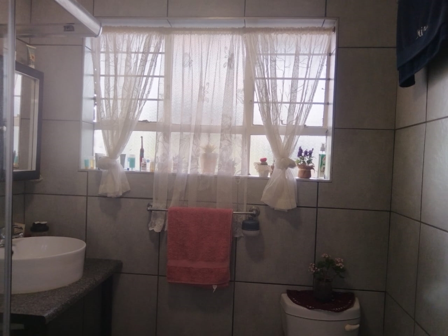3 Bedroom Property for Sale in Eastleigh Gauteng