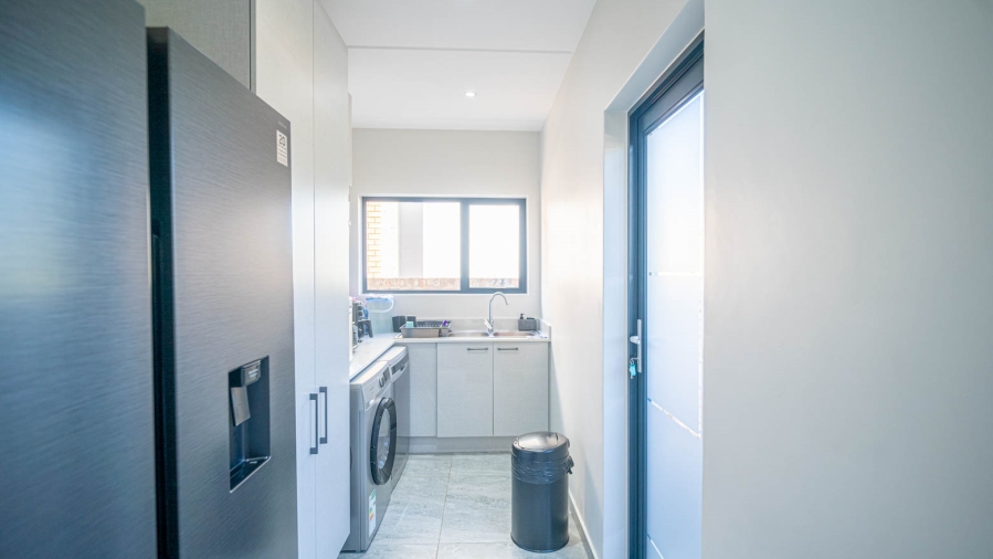4 Bedroom Property for Sale in Carlswald Gauteng