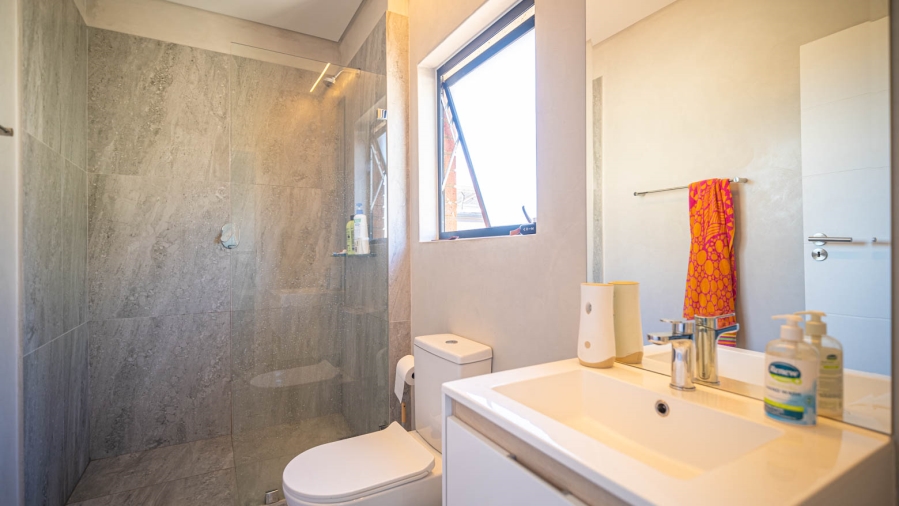4 Bedroom Property for Sale in Carlswald Gauteng