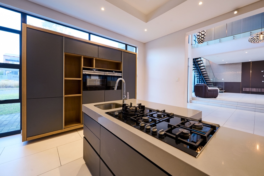 4 Bedroom Property for Sale in Waterfall Country Estate Gauteng