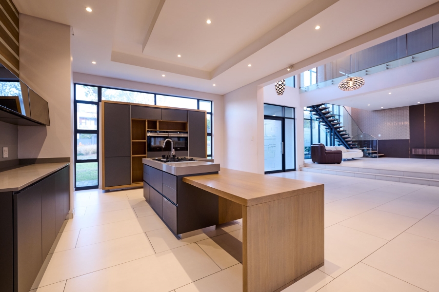 4 Bedroom Property for Sale in Waterfall Country Estate Gauteng