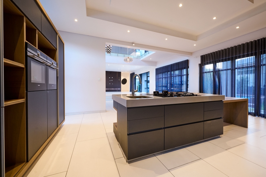 4 Bedroom Property for Sale in Waterfall Country Estate Gauteng