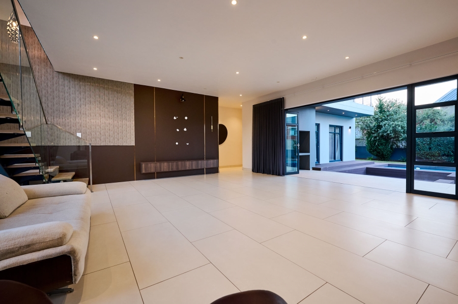 4 Bedroom Property for Sale in Waterfall Country Estate Gauteng
