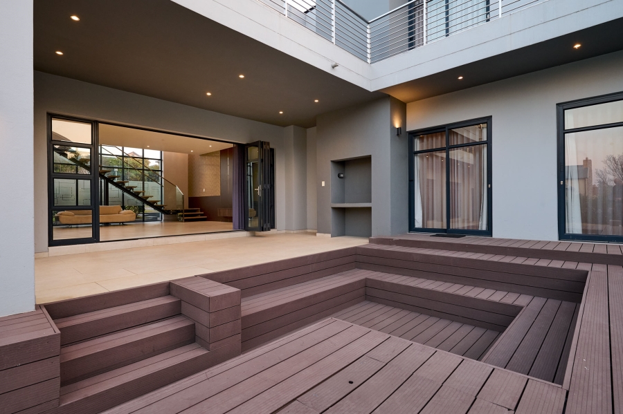 4 Bedroom Property for Sale in Waterfall Country Estate Gauteng