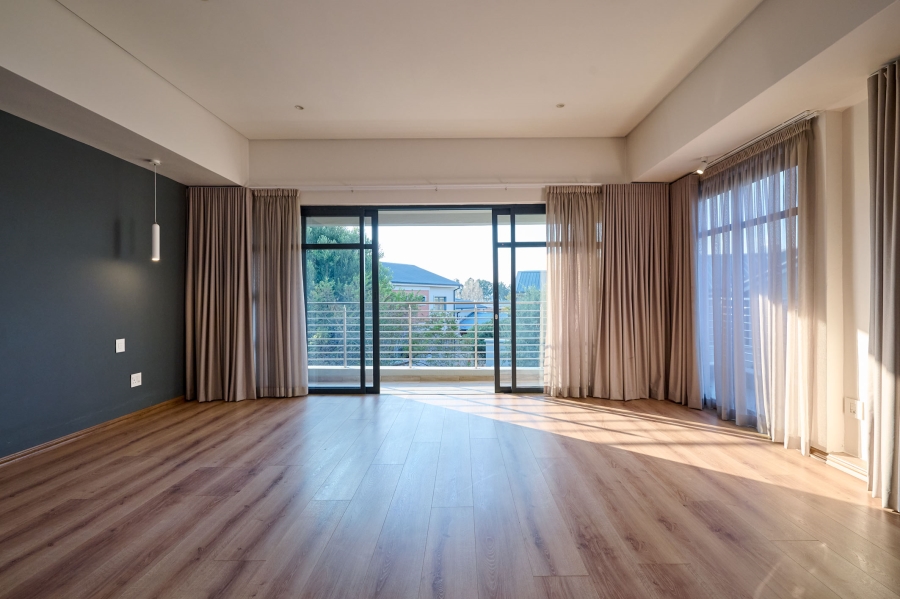 4 Bedroom Property for Sale in Waterfall Country Estate Gauteng