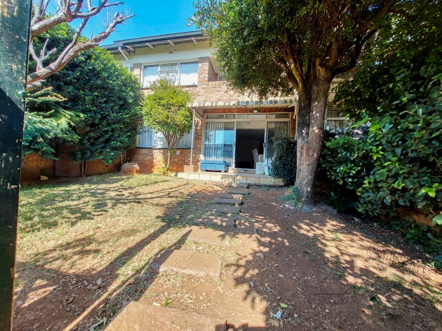 To Let 2 Bedroom Property for Rent in Windsor West Gauteng